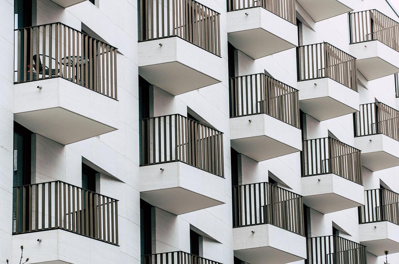Dubai Municipality's Planning Controls Drive Up Dubai Marina Housing Costs