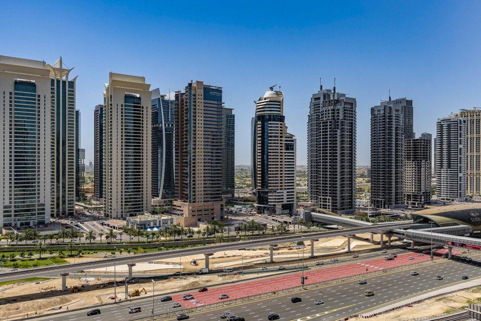 Modern Skyscrapers in Downtown Dubai Skyline