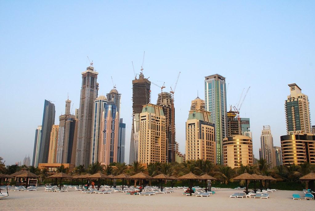 UAE Energy Bill Requires Dubai Marina Cooling System Upgrades by 2028
