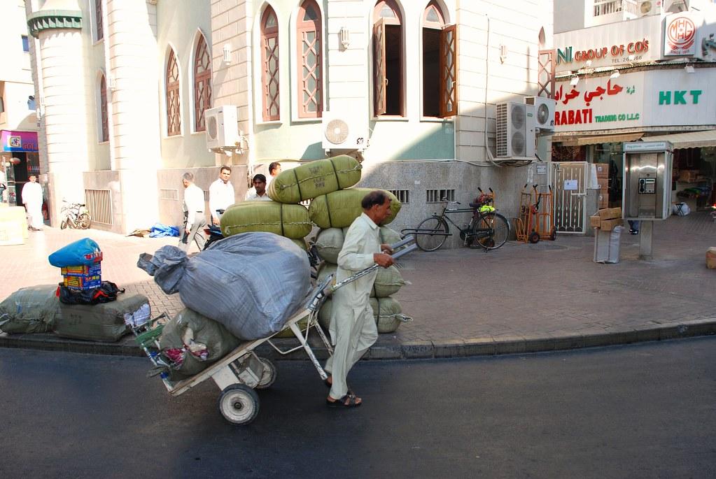 Deira Candidates Must Reveal 2026 Plans on Transport, Healthcare, Fees