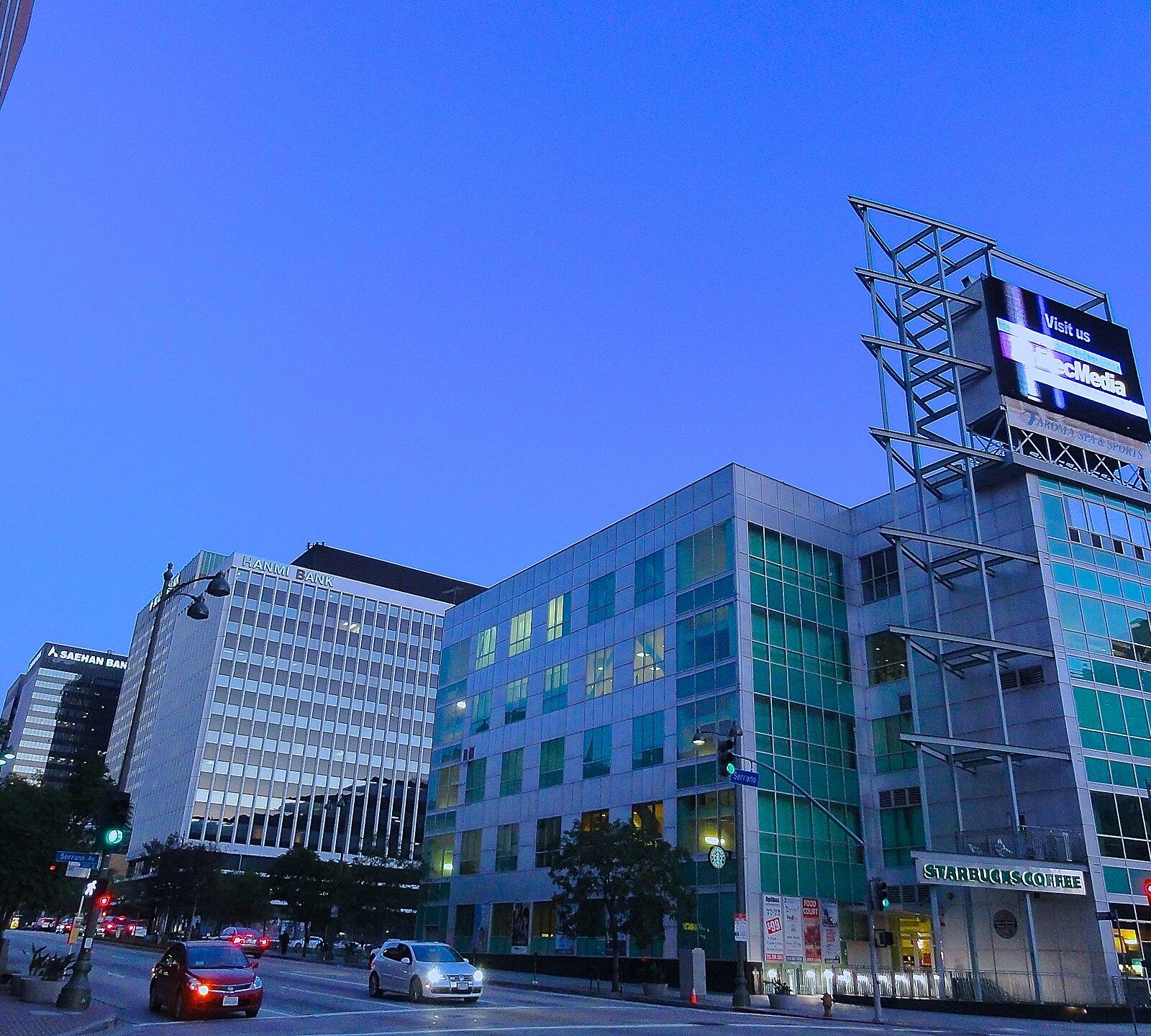 Koreatown panoramio (1)