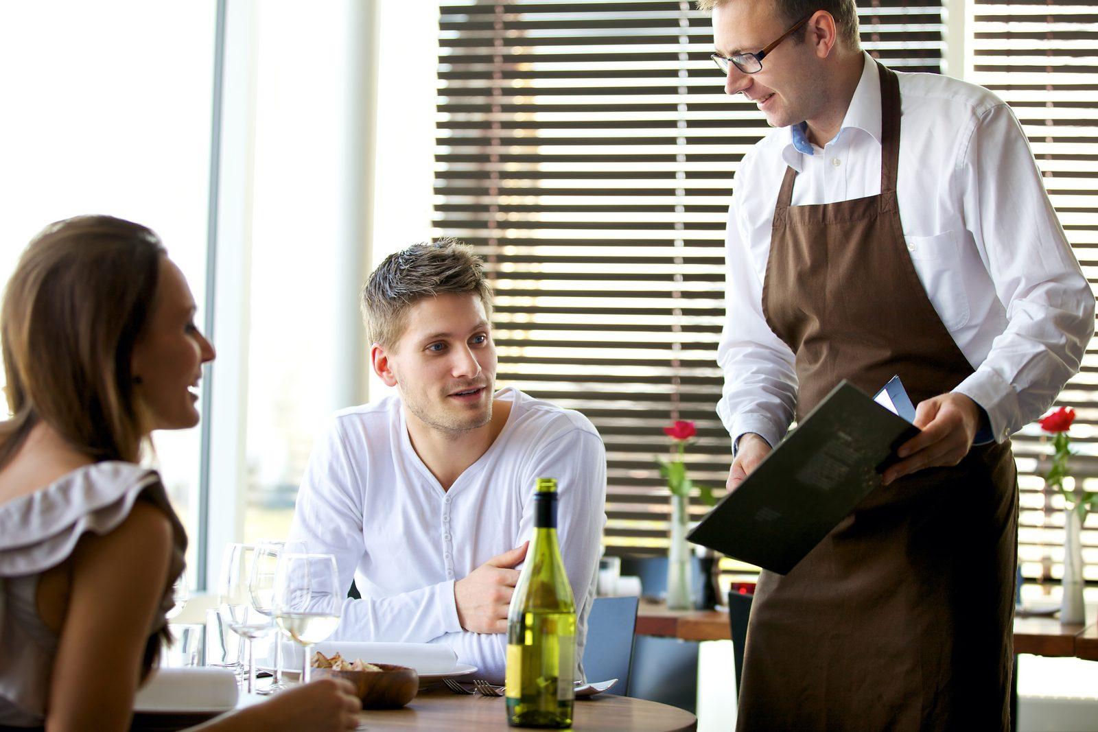Bur Dubai Restaurants Shift Menus as Supply Routes Change This July